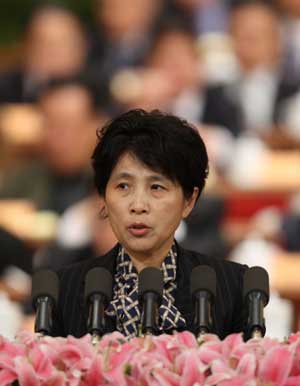 Li Dongyu, member of the 11th National Committee of the Chinese People's Political Consultative Conference (CPPCC), speaks at the fourth plenary meeting of the Second Session of the 11th National Committee of the CPPCC held at the Great Hall of the People in Beijing, capital of China, March 9, 2009. 