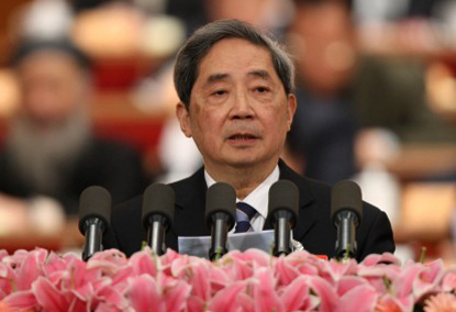 Chen Mingyi speaks in the Second Session of the 11th Chinese People's Political Consultative Conference held in Beijing on March 7, stressing it will be a significant forward move for China to step up the development and protection of offshore territorial resources.
