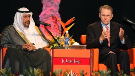 International Olympic Committee (IOC) President Jacques Rogge (R) speaks while OCA (Olympic Council of Asia) President Sheikh Ahmad Al-Fahad Al-Sabah listens during the opening of the first OCA Sport Congress in Kuwait City March 12, 2009. (Xinhua)