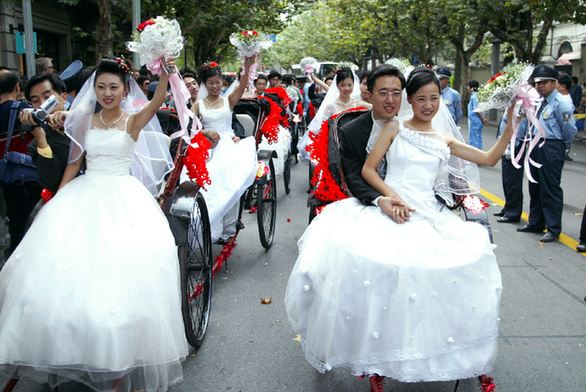 A collective wedding ceremony