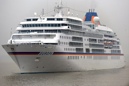 The five-star luxury passenger liner 'Europa' enters a port in Nanjing, capital of east China's Jiangsu Province, March 19, 2009. 