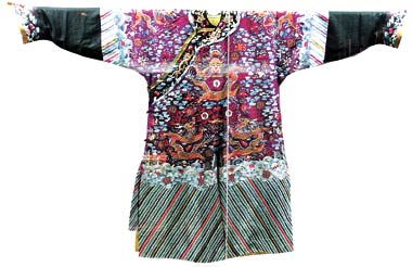 Chinese clothing of ancient times [Shanghai Daily]