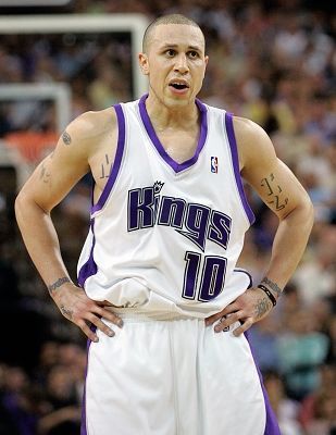 Family of Athletes Mike Bibby – The Superstar who Emerged from a Family of  Athletes