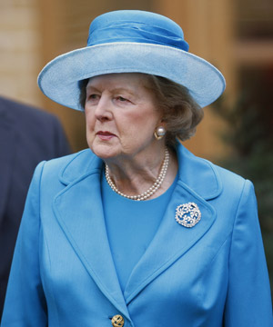 Britain's former Prime Minister Margaret Thatcher attends the opening of a new infirmary at the Royal Hospital Chelsea in London March 25, 2009. [Xinhua/Reuters]