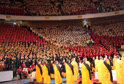 Closing Ceremony of the Second World Buddhist Forum [Zhang Rui/China.org.cn] 