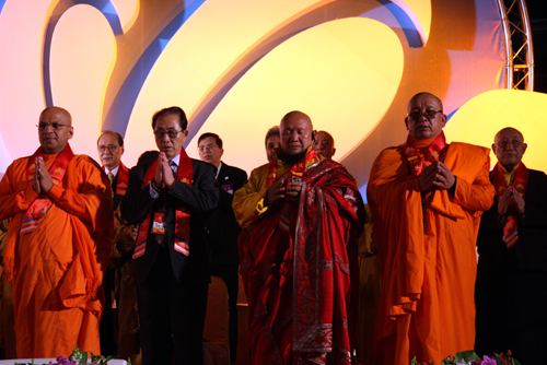 Closing Ceremony of the Second World Buddhist Forum [Zhang Rui/China.org.cn] 