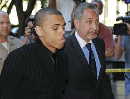 Entertainer Chris Brown appears in Los Angeles Superior Court for his arraignment on two felony charges, April 6, 2009. 