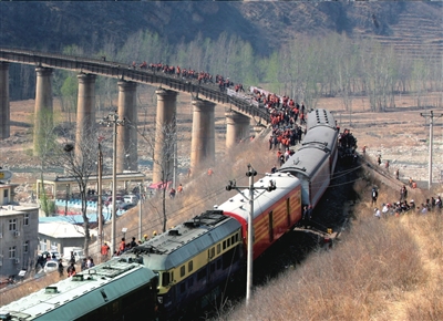Normal service is expected to resume before midnight after delays caused by a train derailment early Tuesday, in north China's Hebei Province, local authorities said. 