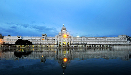 The bell tower is seen at the Golden Temple in Amritsar, India, April 6, 2009. The temple is the holiest shrine for Sikhs. (Xinhua/Wang Ye)