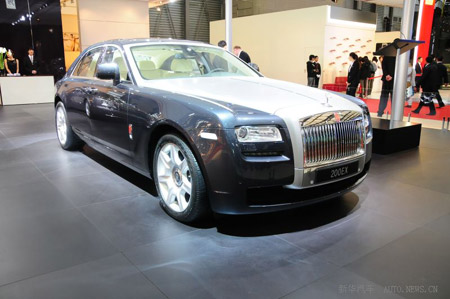 Rolls Royce 200EX is displayed at the Shanghai auto expo in Shanghai, east China. [Xinhua]