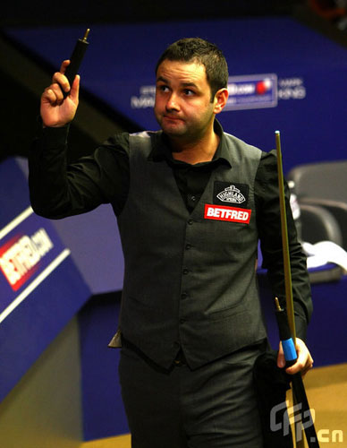 Stephen Maguire of Scotland celebrates his win over Mark King of England during the 2nd Round of the Betfred World Snooker Championships at the Crucible Theatre on April 27, 2009 in Sheffield, United Kingdom.
