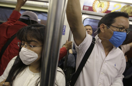 Three more people died in the last 24 hours of swine flu, Mexico City officials told a Tuesday press conference, adding that local authorities had ordered the closure of more public places.