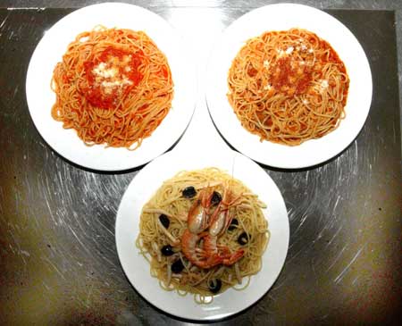 Photo released by Korean Central News Agency (KCNA) on April 28, 2009 shows spaghetti at the first Italian restaurant in Pyongyang, capital of the Democratic People's Republic of Korea (DPRK). 