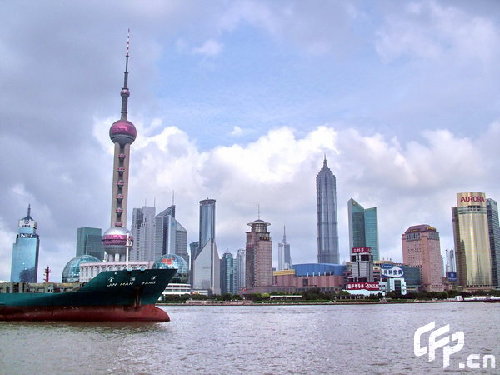 The Pudong New District was established in 1990. It is where Shanghai's most financial institutions are located.