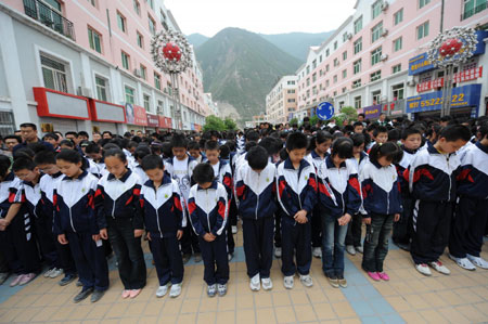 China marks 1st anniversary of Wenchuan earthquake