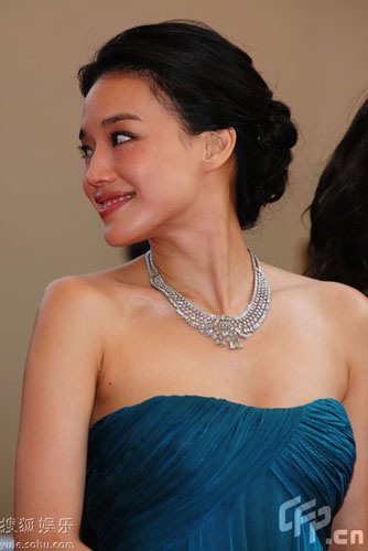 Hsu Chi poses on the red carpet at the opening ceremony of the 62nd Cannes International Film Festival in Cannes, France on May 13, 2009.