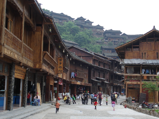 An old street. [Ren Zhongxi/China.org.cn] 