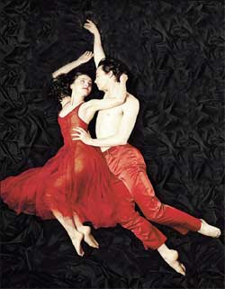 With 'Romeo and Juliet,' the Royal New Zealand Ballet has surpassed itself in delivering a world class performance brilliantly conceived and given contemporary relevance. 