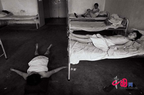 Mental hospital in Tianjin, 1989 (4)