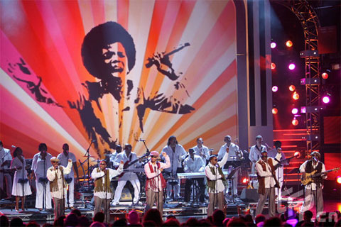 Jamie Foxx performs at the Black Entertainment Television (BET) Awards on June 28 (local time) in Los Angeles.