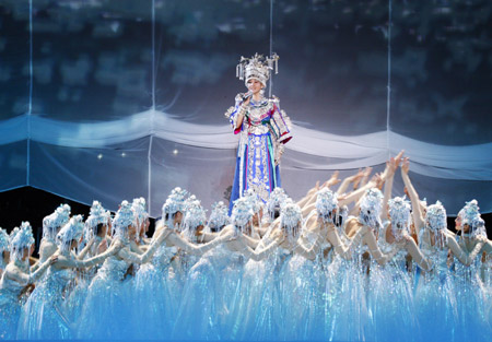 Song Zuying, a famous Chinese singer, performs singing at the "Beijing Bird