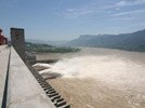 Three Gorges Dam open holes for sluicing mounting flood