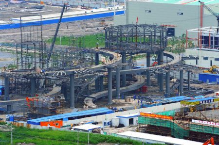 Photo taken on July 4, 2009 shows the Germany Pavilion under construction for the Shanghai 2010 World Expo in Shanghai, east China. The Shanghai 2010 World Expo is to open on May 1, 2010. [Guo Changyao/Xinhua]