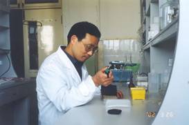 ZZheng Yongtang, researcher of the Kunming Institute of Zoology.