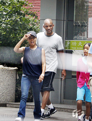 will smith family 2009. American entertainer Will