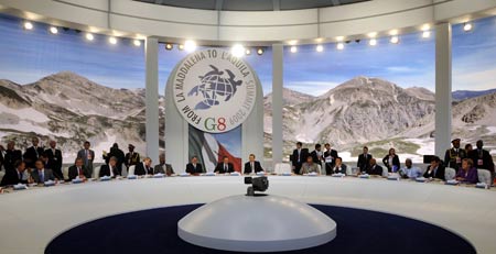 Leaders or representatives from the G8 industrialized countries, other invited countries and world organizations attend the Working Session on Food Security in L'Aquila, Italy, July 10, 2009, the last day of the 2009 G8 summit and its related meetings. [Zeng Yi/Xinhua]