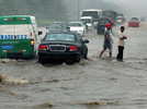 Heavy rain hits Zhengzhou