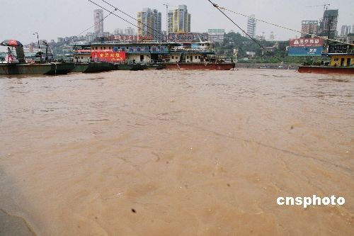 Photo taken on July 13, 2009. The four-day rainstorm killed 20 people, toppled 1,686 homes and destroyed 4,900 hectares of cropland in the four worst-hit counties in the Three Gorges reservoir area of Chongqing.