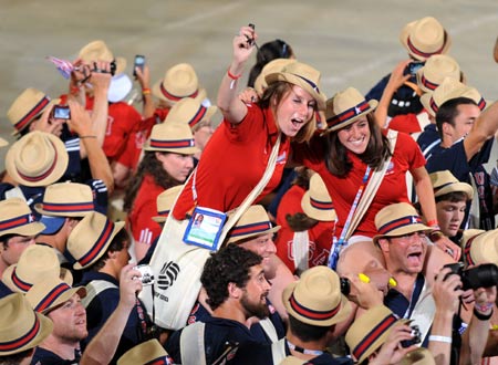 Members of the delegation of the USA enter the stadium at the opening ceremony of the 18th Maccabiah Games, known as the Jewish Olympics, in Ramat Gan stadium near Tel Aviv, Israel, July 13, 2009. Over 7,000 athletes from 51 countries and regions will take part in the games held every four years since 1932. (Xinhua/Yin Bogu) 