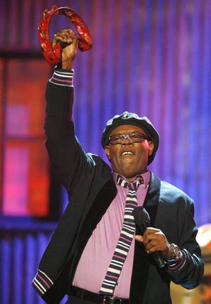 Host Samuel L. Jackson performs during the taping of the 2009 ESPY Awards in Los Angeles July 15, 2009. [Xinhua/Reuters]