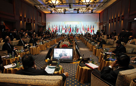 The 16th Association of Southeast Asian Nations (ASEAN) Regional Forum is opened in Phuket, Thailand, July 23, 2009. 