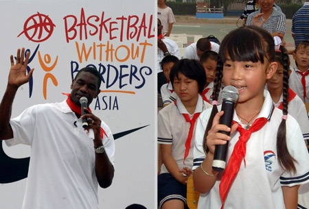 A combo photo shows NBA player Dikembe Mutombo (L) answers questions of a student in a primary school of rural migrant workers' children during the 2009 Basketball Without Borders Asia tour in Beijing, capital of China, July 30, 2009. NBA players donated computers to this school and helped build a basketball pitch before their visit. [Gong Lei/Xinhua]