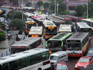 Heavy rain causes traffic jam in Chongqing