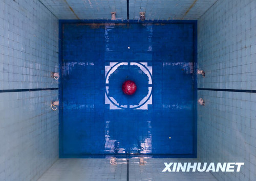 A red stone ball in an underground drywell in Qingdao serves as another similar zero sea-level marker.