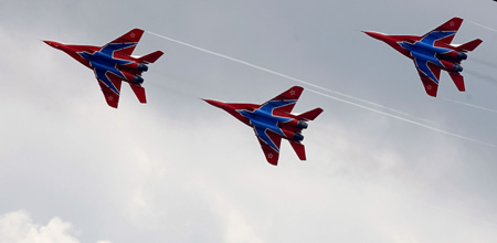 Russian Mig-29 battleplanes perform in formation during the MAKS 2009 international aerospace show in Zhukovsky, Russia, August 18, 2009.