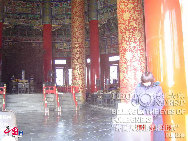 <i>The Temple of Heaven and people</i> by Hiroshi Kato (Japan)