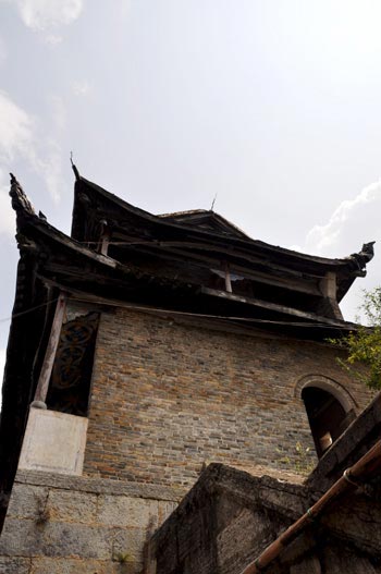 The tower of the east gate. [Photo: CRIENGLISH.com/Zhang Mengyuan]