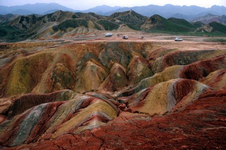 Picture taken on Sept. 8, 2009 shows a view of the Danxia Landform at a geopark in Zhangye, northwest China's Gansu Province.