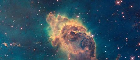 This undated handout image provided by NASA, released Wednesday, Sept. 9, 2009, taken by the refurbished Hubble Space Telescope, shows stars bursting to life in the chaotic Carina Nebula.[Xinhua/AFP]