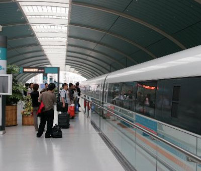 Magnetically levitated trains between cities speed up life for the Chinese people. It takes only half an hour from Beijing to Tianjin by train now.