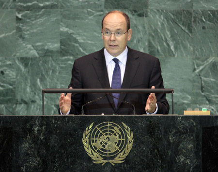 Monaco's Prince Albert addresses the 64th United Nations General Assembly at UN headquarters in New York, September 23, 2009. (Xinhua/Reuters Photo)