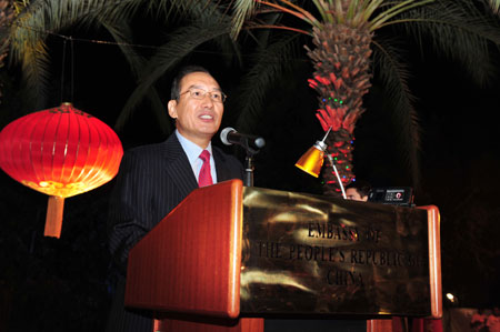 Chinese Ambassador to Israel Zhao Jun (C) speaks during a reception held by the Chinese Embassy to mark the 60th anniversary of the founding of the People's Republic of China, in Tel Aviv, Sept. 24, 2009. (Xinhua)