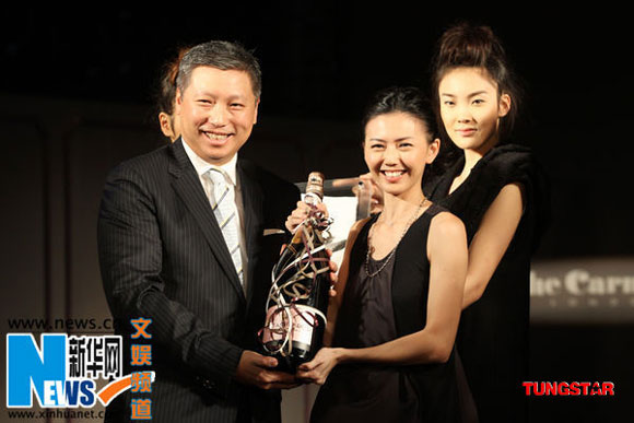 Stafanie Sun attends a fashion show launching her own collection 'Yanzi for the Carnaby' in Beijing, September 25, 2009. 