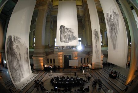 Huge Shanshui paintings, Chinese traditional painting style depicting scenery or natural landscapes, created by Chinese painter Xu Longsen are hanged at the atrium of the Justice Palace during the exhibition 'On Top of A Thousand Mountains' in Brussels, capital of Belgium October 11, 2009.[Wu Wei/Xinhua]