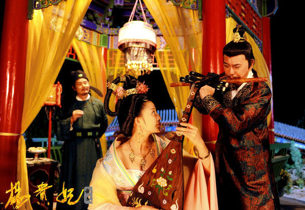 Stills from the Chinese historical TV drama 'Secret Anecdotes of Yang Guifei'.[yule.sohu.com]