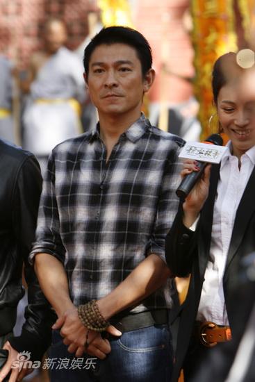 Andy Lau visits the Shaolin Temple in central China's Henan Province on October 22, 2009.